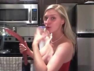 WoW Demonstrating her deepthroat skills - Live here www.69SexLive.com